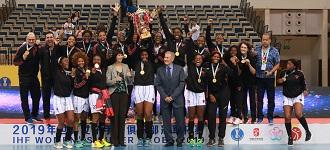 Powerful Luanda claim 1st Women’s Super Globe title 