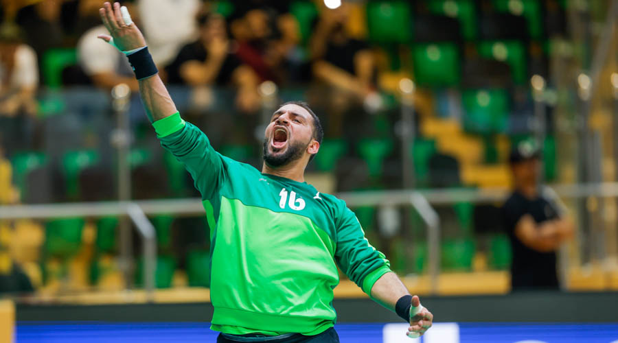 Al-Khaleej goalkeeper