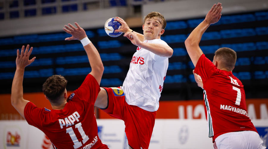 Nos grupos III e IV haverá duelos emocionantes nas quartas de final