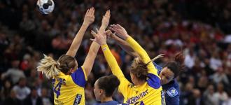 France book final berth in last 90 seconds