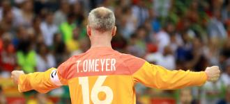 France aim for third consecutive title