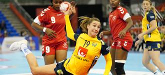 Swedes defeat DR Congo after first quarter scare