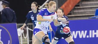 Russia defeat Japan after tough first half