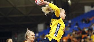 Sweden defeat Romania to set up decisive last main round day