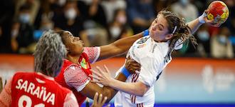 Hungary take victory, but Congo provide tough second half