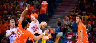 ‘There’s nothing like it’ – age no barrier for O’Sullivan’s handball love