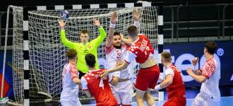Poland and Croatia share spoils after thrilling match
