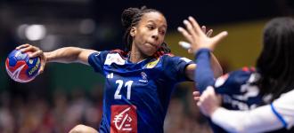 France into third semi-final in four editions
