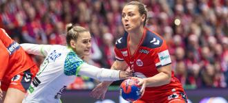 Co-hosts Norway confirm quarter-final spot in emphatic style