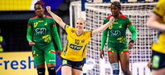 Co-hosts Sweden leave no chance to Cameroon
