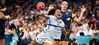 Paris 2024 | Otherworldly comeback against Sweden lifts France into the big final