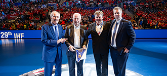 Disneyland, Olympics and Ehrhard Wunderlich: Anthonsen honoured by IHF President