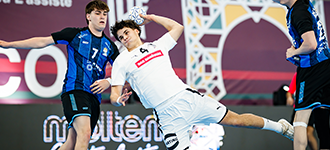 Germany win big against Argentina, Qatar follow them to semi-finals at…