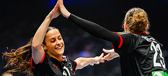 Main round groups conclude with derbies in Dortmund and Rotterdam