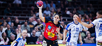 Spain keep hopes alive after being made to work against Iceland