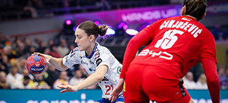 Dramatic end in Dortmund sees Faroes and Serbia draw