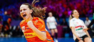 Netherlands make first World Championship semi-final since 2019 with s…