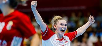 Zimnicka inspires Poland as historic start continues at China 2026