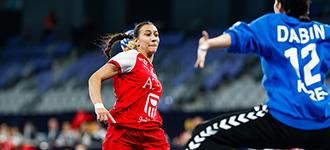 Magical comeback sees Egypt push past Korea, as Slovenia beat Slovakia at Romani…