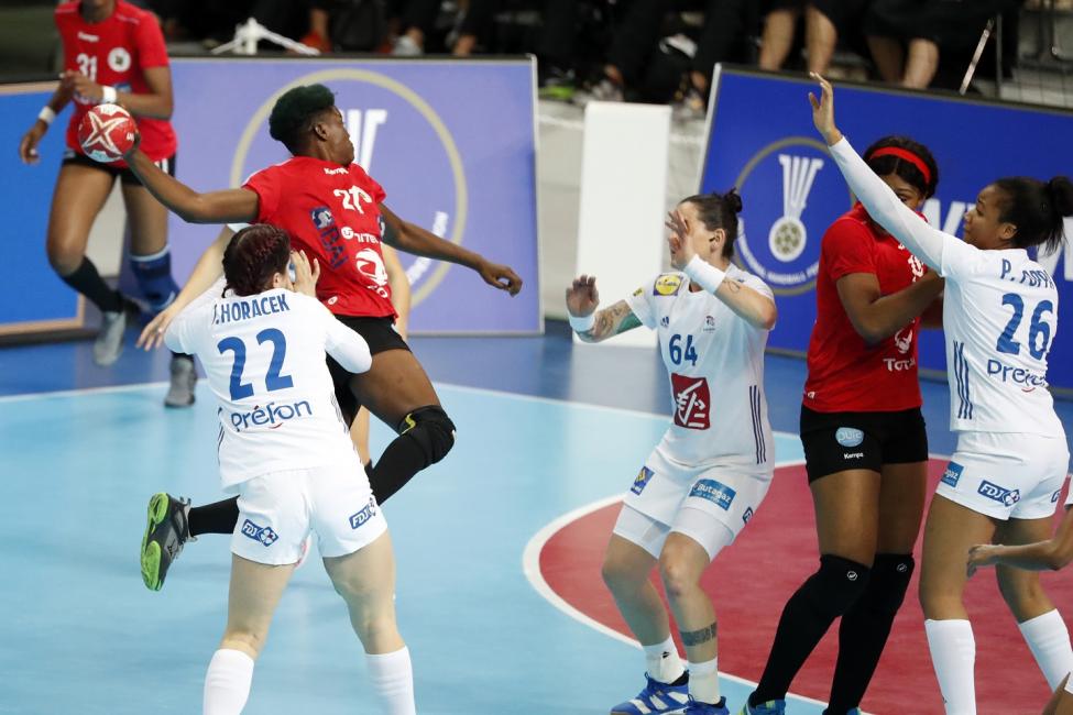 Angola vs France