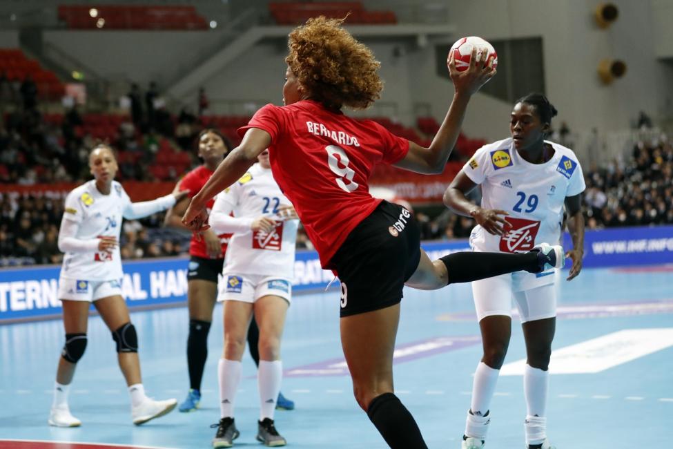 Angola vs France