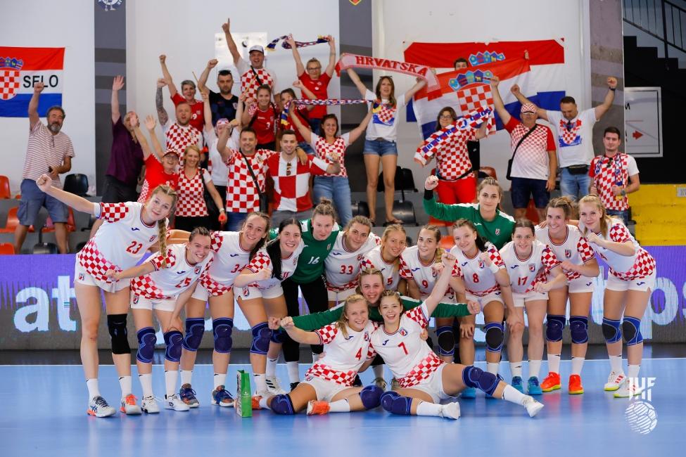 Croatia celebrating