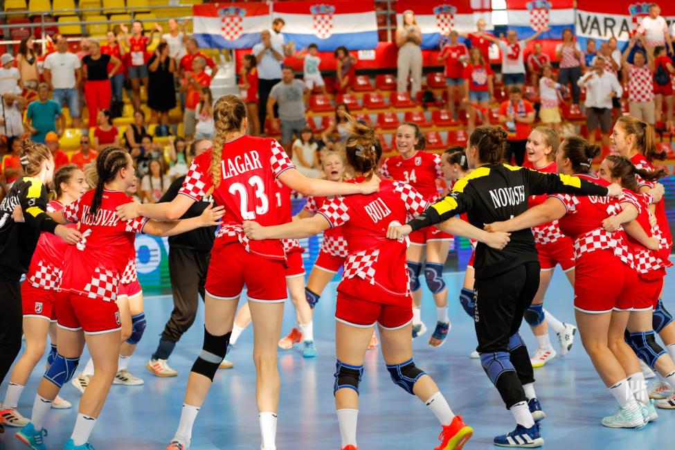 Croatia celebrating
