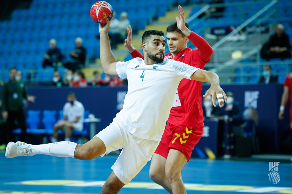 Algeria player shooting