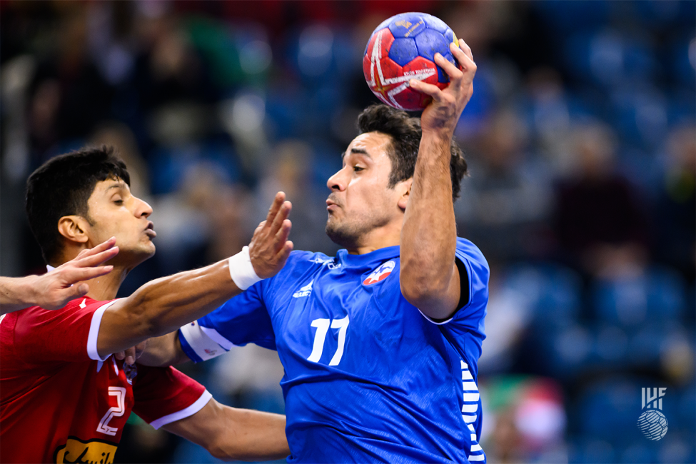 Chile player in attack