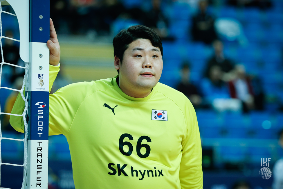 Korea goalkeeper