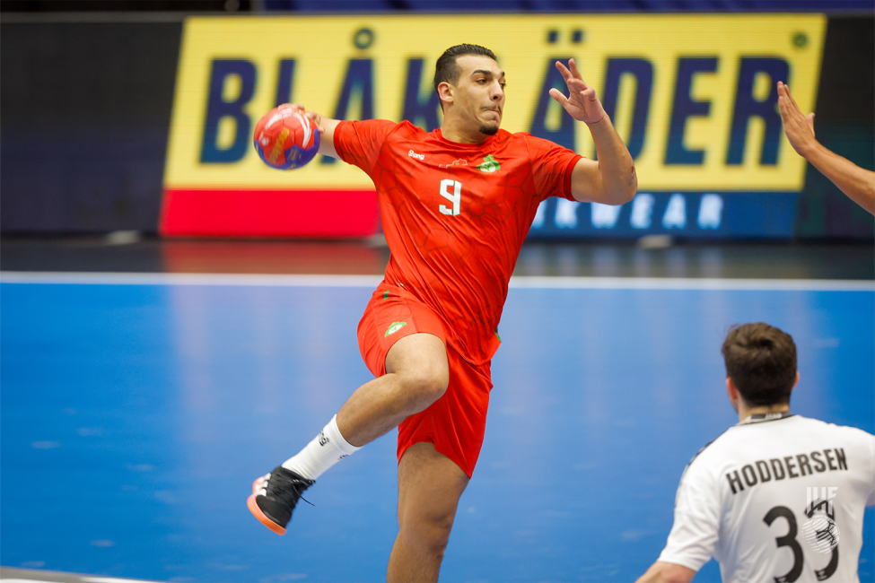 Morocco player ready to execute a throw