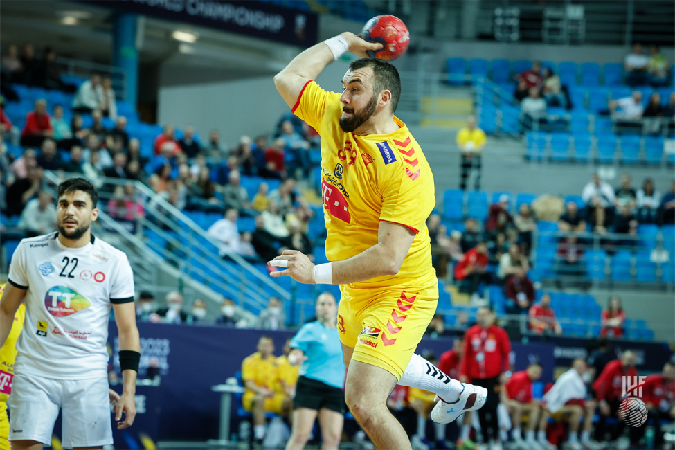 North Macedonia player shooting