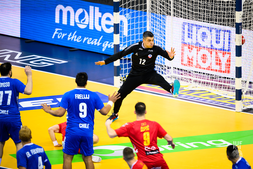 Chile goalkeeper trying to save a goal