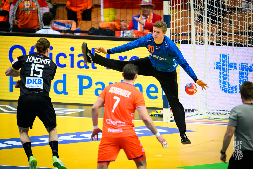 Netherlands goalkeeper trying to save the goal