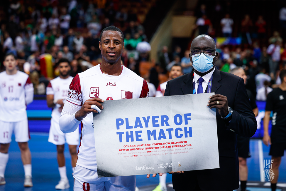 Player of the match award to Qatar player
