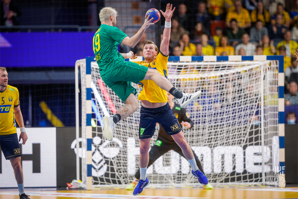 Brazil player shooting in front of the block