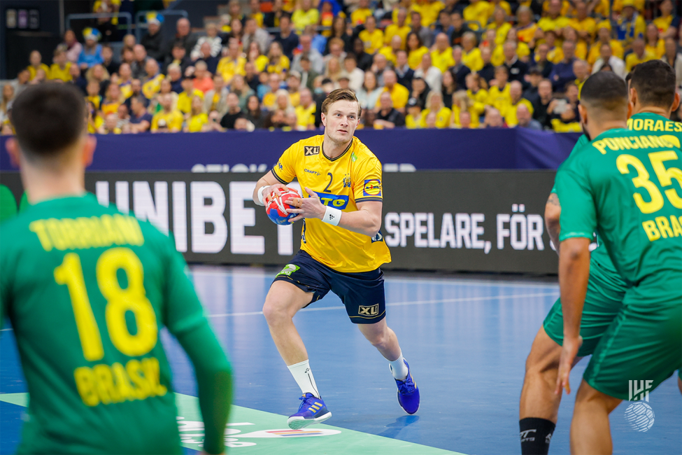 Sweden player in attack
