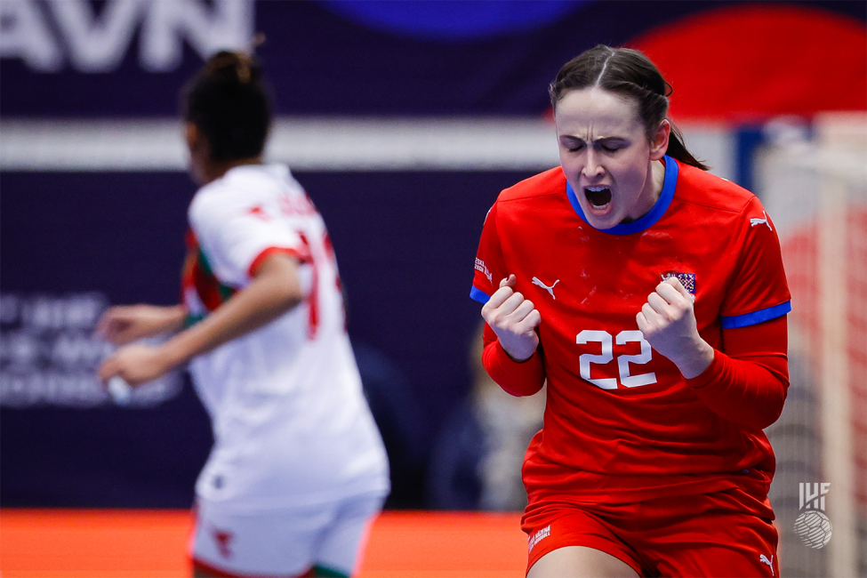 Czechia player celebrating