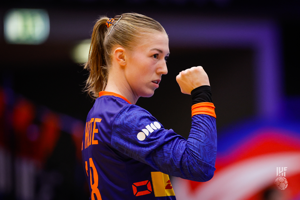 Netherlands goalie celebrating