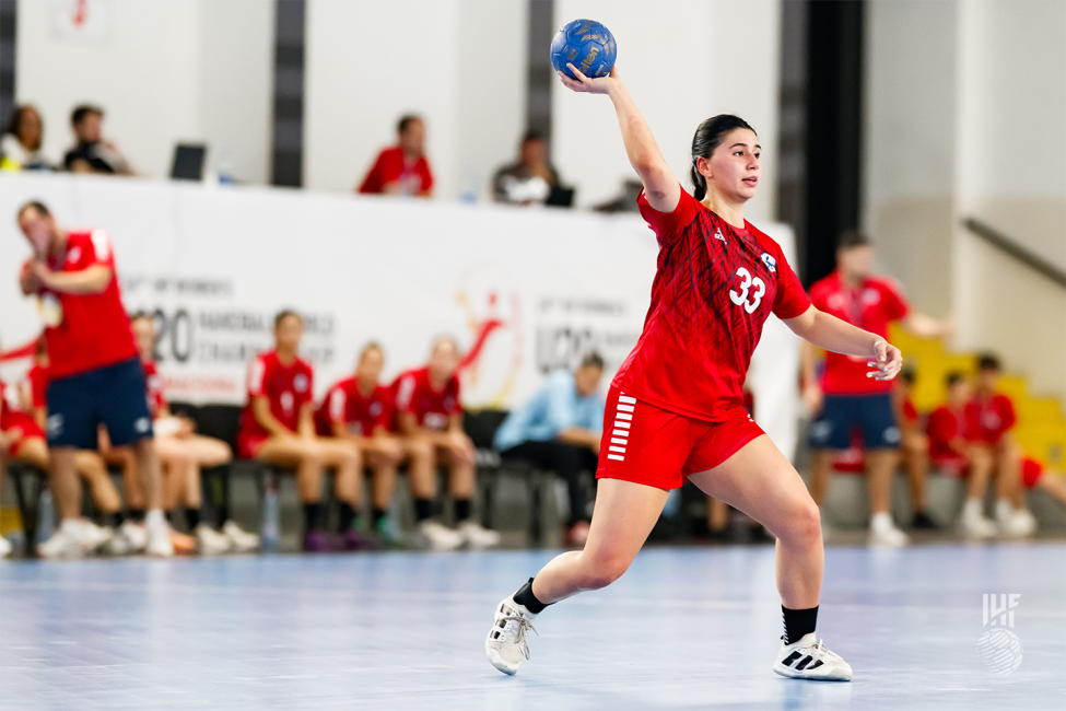 Chile player in attack