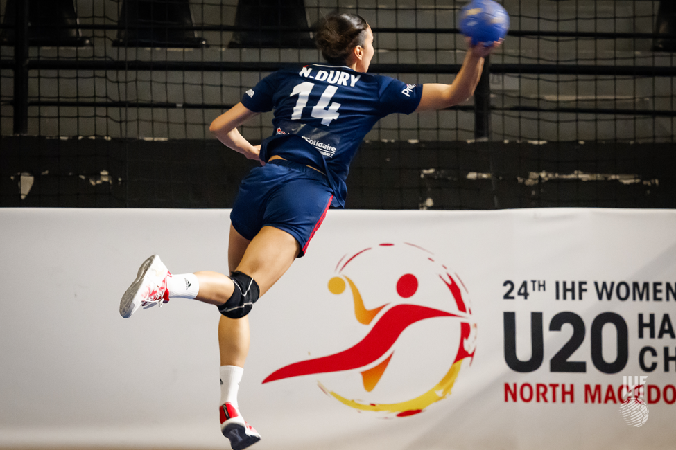 France player shooting