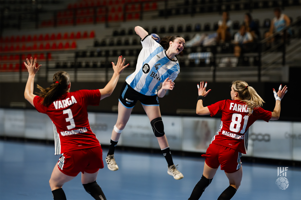 Argentina player shooting