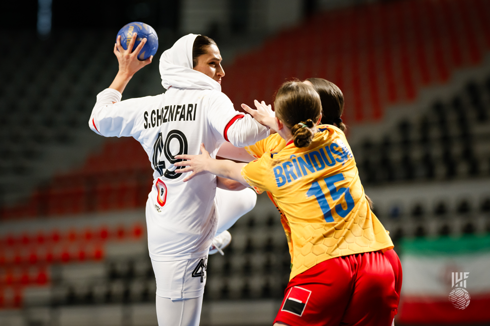 Islamic Republic Of Iran player shooting