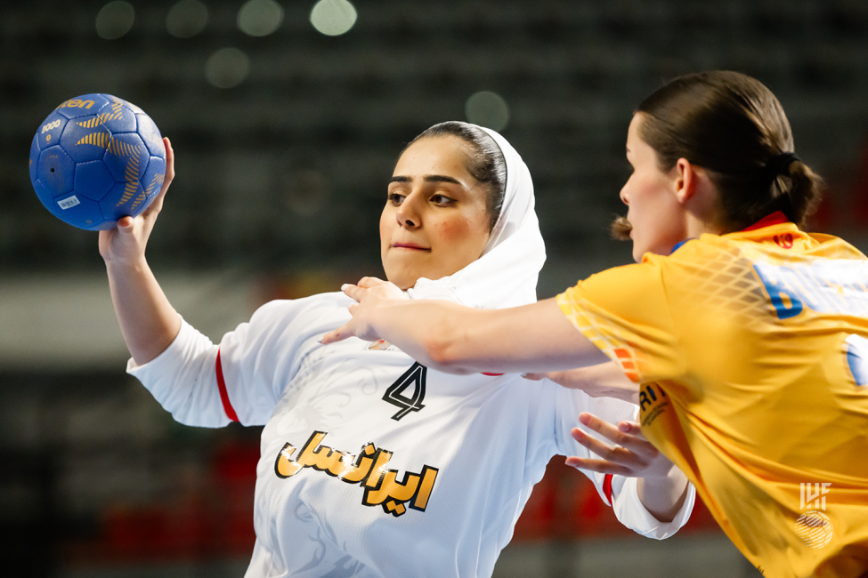 Islamic Republic Of Iran player passing the ball