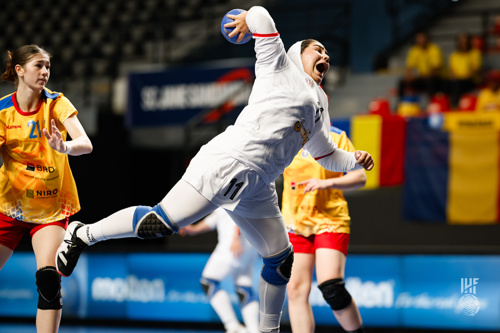 Islamic Republic Of Iran player shooting