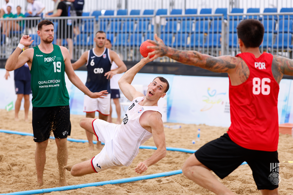 Croatia player shooting