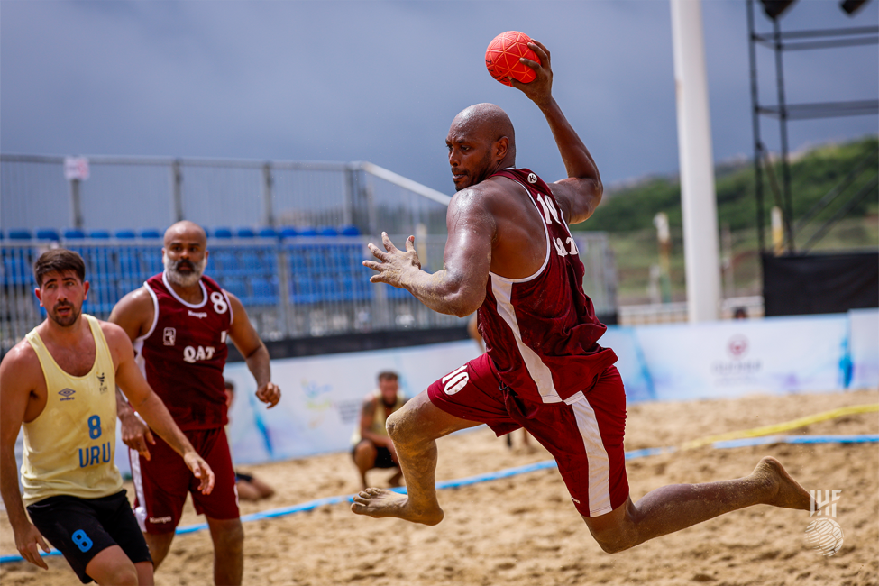 Qatar player shooting