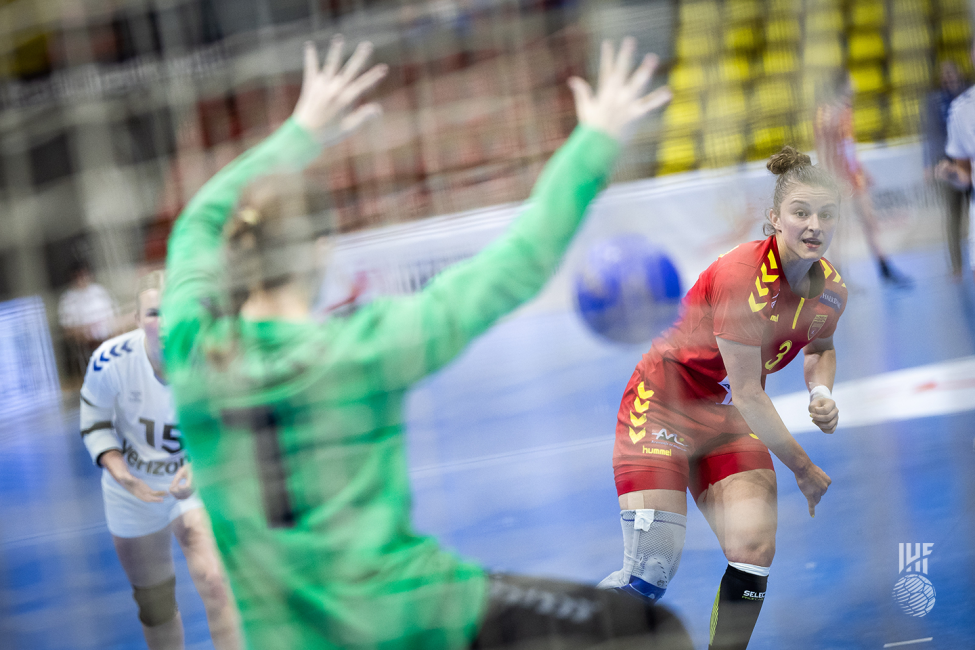 North Macedonia player shooting