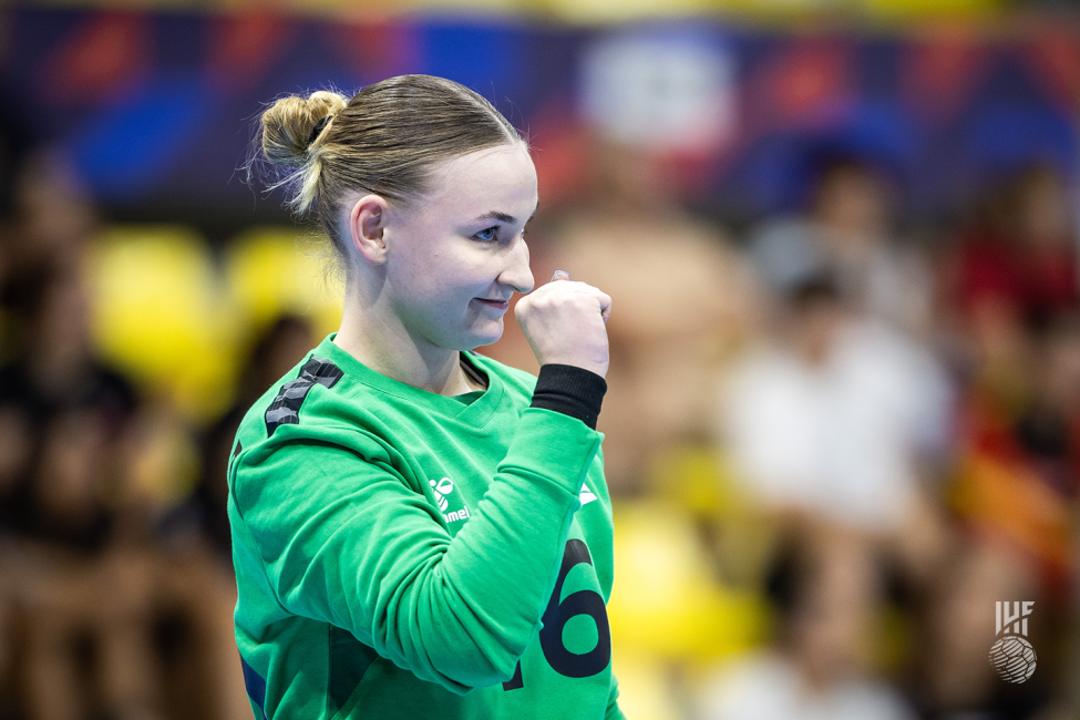 USA goalkeeper