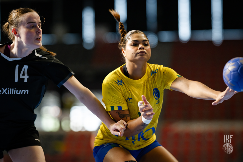 Brazil player passing the ball